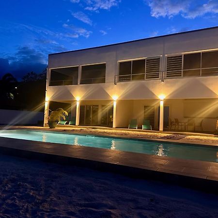 Pension Irivai Appartement Puatou 1 Chambre Bord De Mer อุตูโรอา ภายนอก รูปภาพ