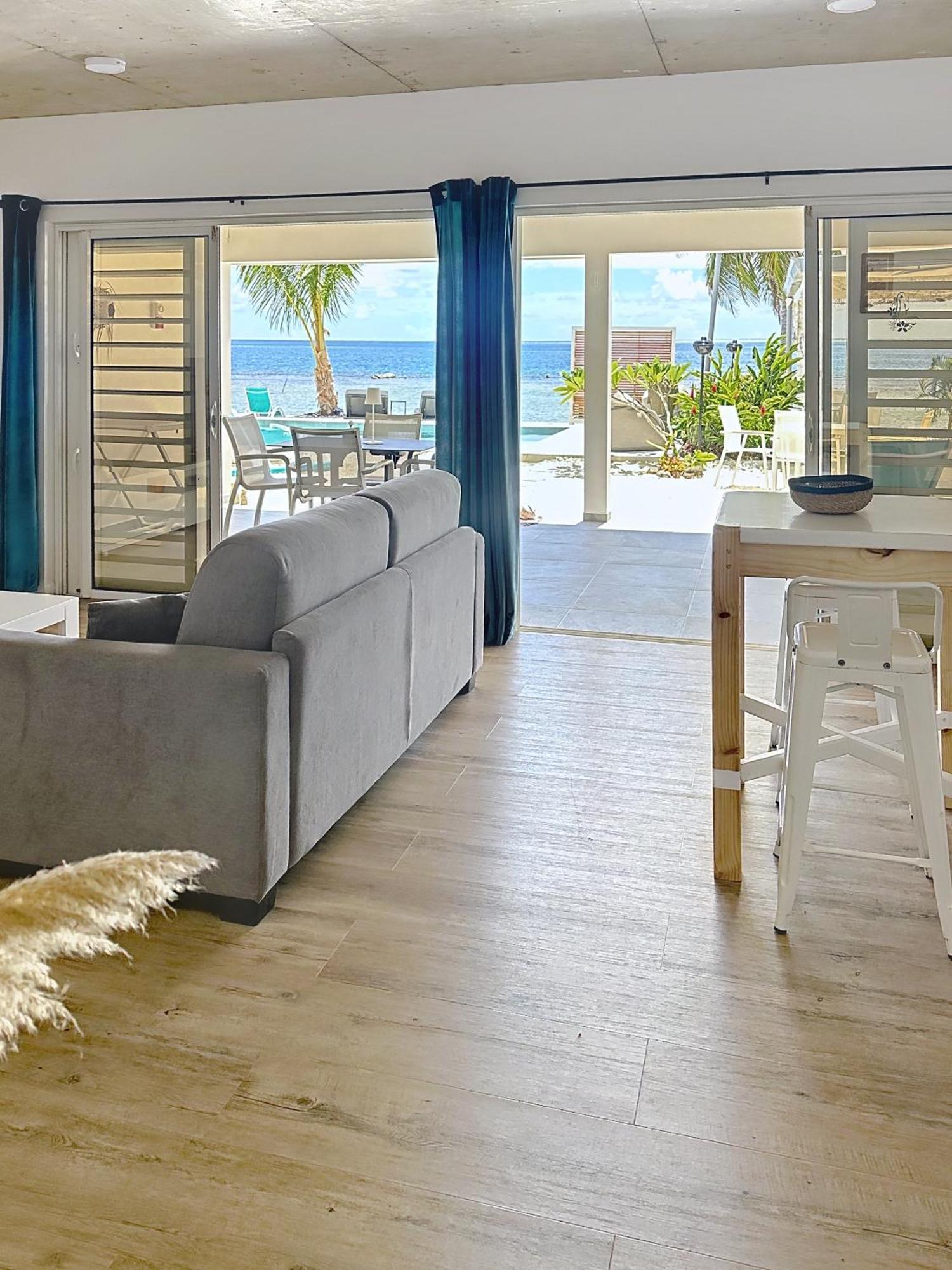 Pension Irivai Appartement Puatou 1 Chambre Bord De Mer อุตูโรอา ภายนอก รูปภาพ
